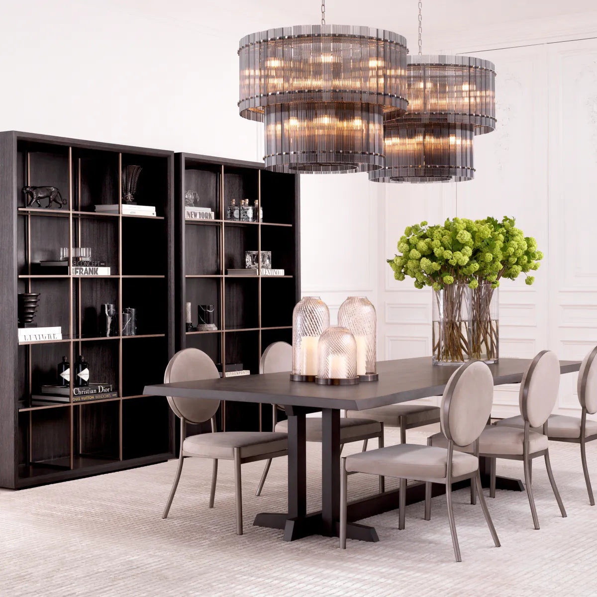 Panteră pe bază de marmură