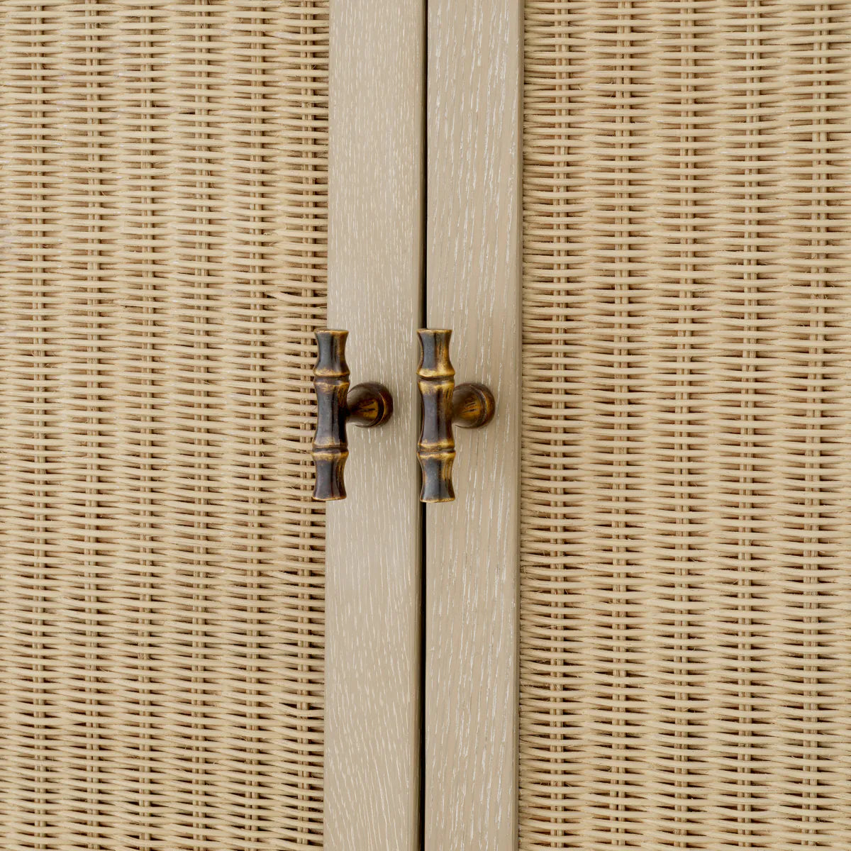 Dulap de bar Borchard