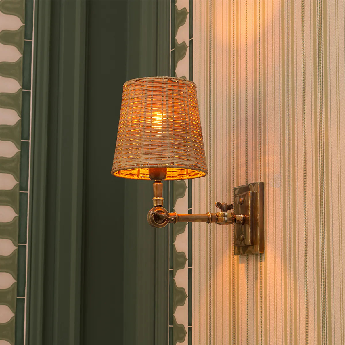 Lampa de perete Wentworth Single
