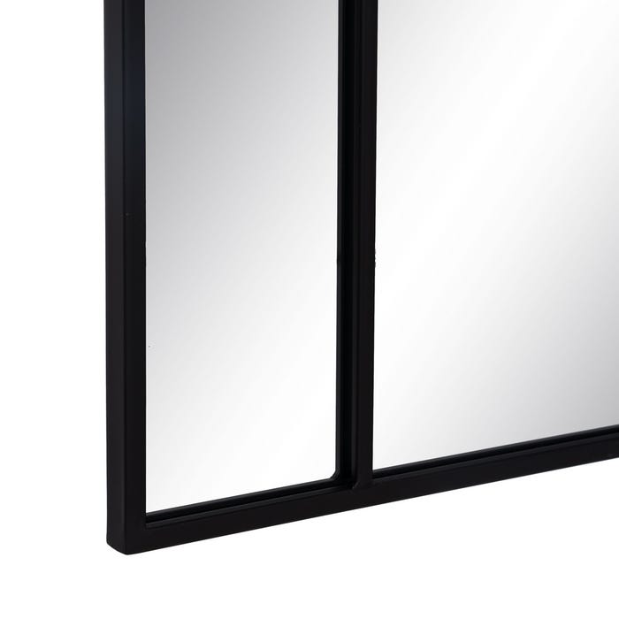 Oglindă cu cadru negru