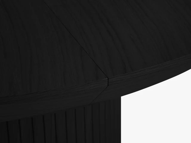 Masa extensibila Nicole Black