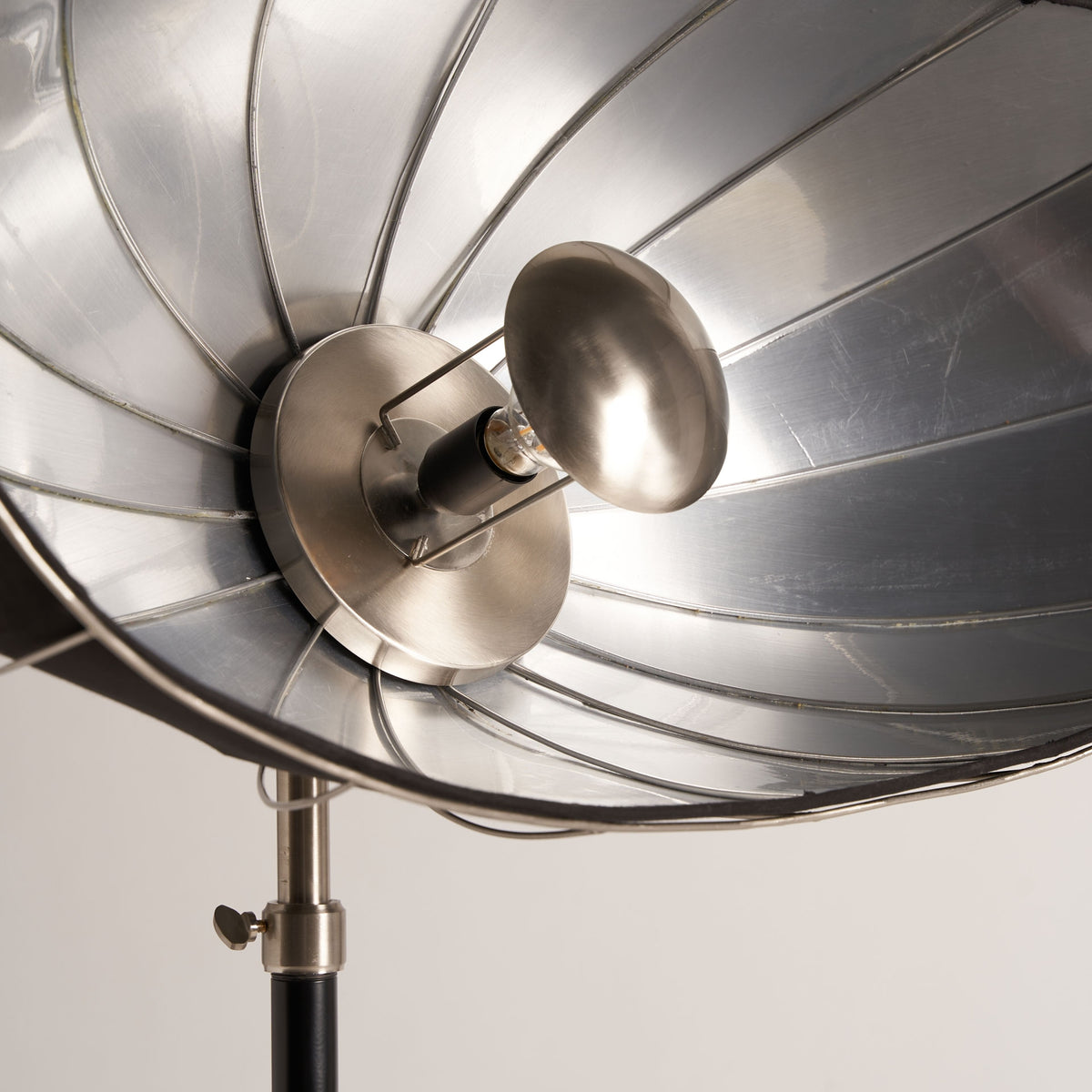 Lampa de podea ALIA